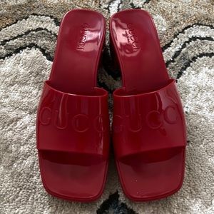 Gucci rubber platforms or sandals